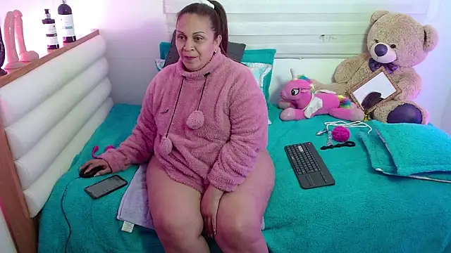 scarlettbooty online show from 9, 5, 2026