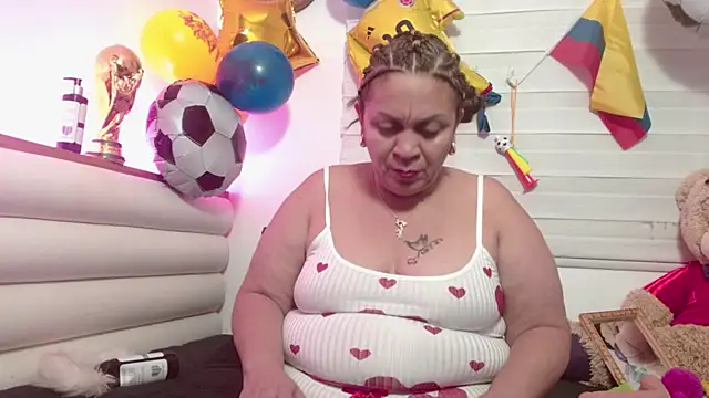Snapshot of scarlettbooty chatting on 26, 6, 2026 scarlettbooty online show from 26, 6, 2026