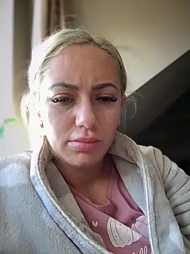 Jennifer24    online show from 14, 2, 2026