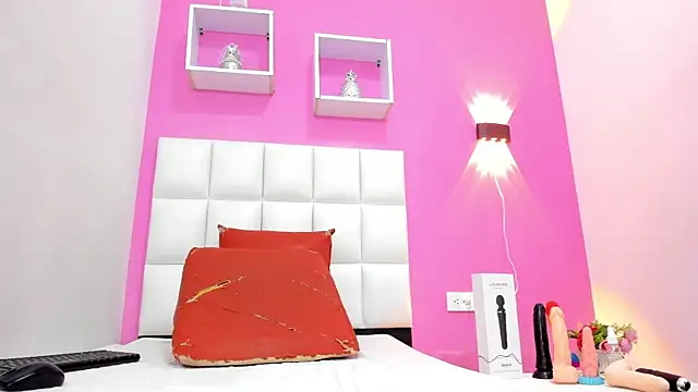 Snapshot of malu_hot69 chatting on 11, 9, 2025 malu hot69 online show from 11, 9, 2025