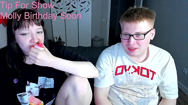 JayMollyy online show from 25, 5, 2026