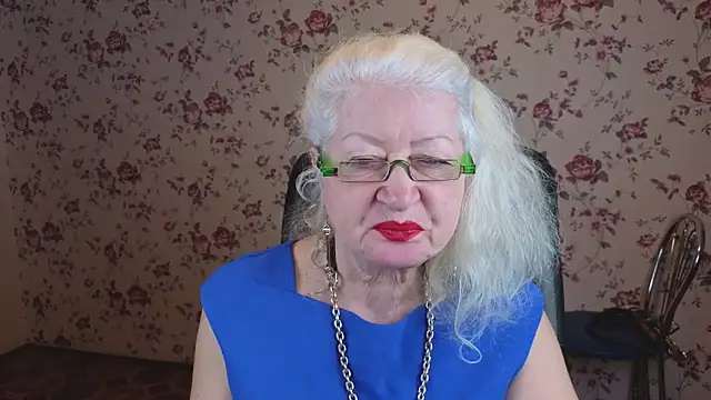 Maya Mayflower online show from 19, 12, 2025