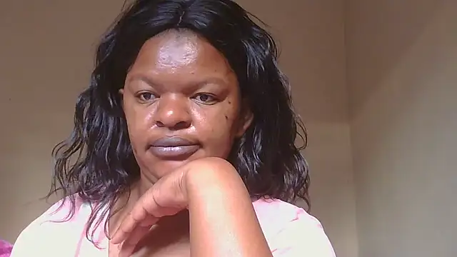 Snapshot of ebony_rose11 chatting on 10, 2, 2025 ebony rose11 online show from 10, 2, 2025