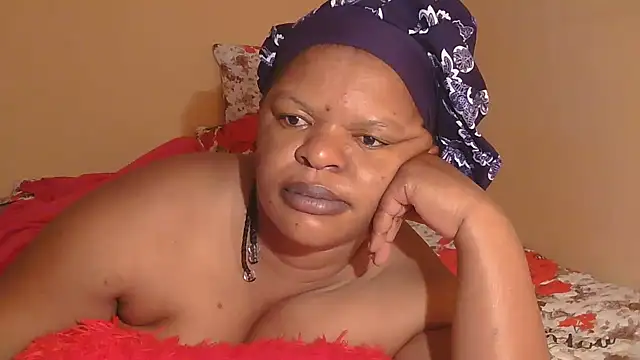 Snapshot of ebony_rose11 chatting on 11, 10, 2025 ebony rose11 online show from 11, 10, 2025