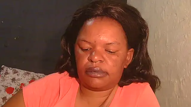 Snapshot of ebony_rose11 chatting on 4, 11, 2025 ebony rose11 online show from 4, 11, 2025