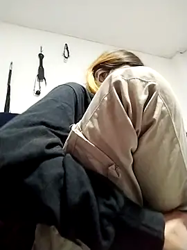 KratosAfroditacs online show from 21, 10, 2025