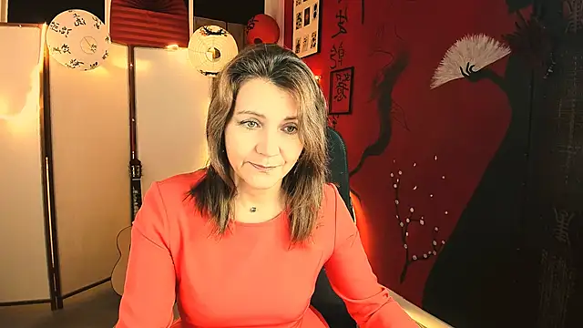 NicoleHitman online show from 19, 10, 2025