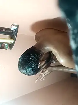 Snapshot of ALEX_TOP_9 chatting on 14, 12, 2025 ALEX TOP 9 online show from 14, 12, 2025