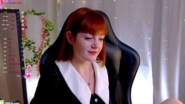 Snapshot of Ashley_Nicks chatting on 23, 10, 2025 Ashley Nicks online show from 23, 10, 2025