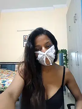 Queen Ayeshaa online show from 5, 3, 2025