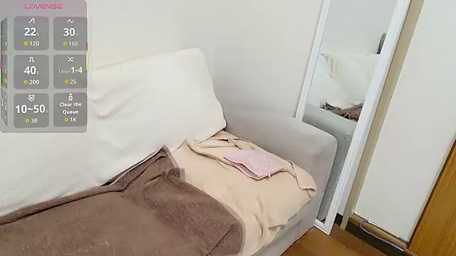 Snapshot of pppYukaqqq chatting on 18, 10, 2025 pppYukaqqq online show from 18, 10, 2025