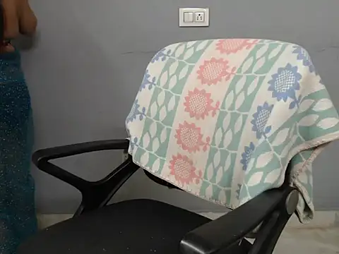 Surjeet Kaur online show from 12, 9, 2025