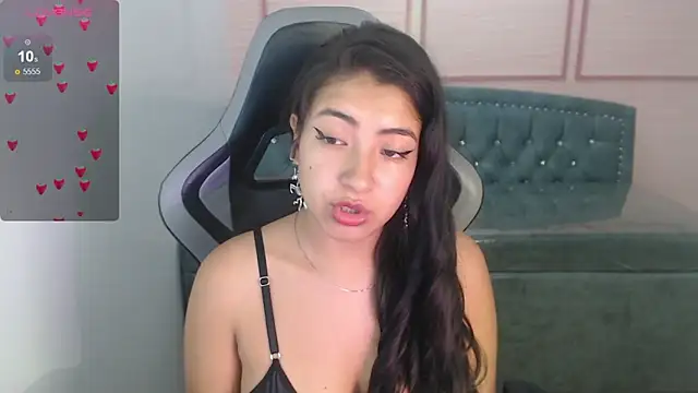 Snapshot of alexa_romero_t chatting on 23, 10, 2025 alexa romero t online show from 23, 10, 2025