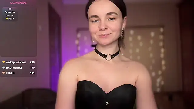 lanaloulou online show from 1, 11, 2025