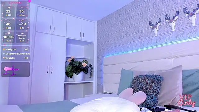 LeilaHiuston online show from 15, 3, 2026