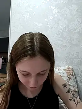 Snapshot of Bonechka chatting on 8, 9, 2025 Bonechka online show from 8, 9, 2025