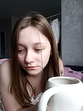 Snapshot of Bonechka chatting on 6, 11, 2025 Bonechka online show from 6, 11, 2025