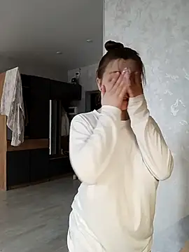 Snapshot of Bonechka chatting on 12, 11, 2025 Bonechka online show from 12, 11, 2025