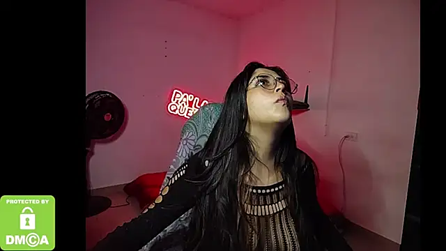 Snapshot of incubus2sucubus chatting on 24, 11, 2025 incubus2sucubus online show from 24, 11, 2025