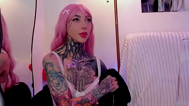 Dani Valen online show from 4, 12, 2025