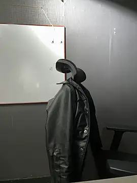 Isabella Varella online show from 19, 2, 2026