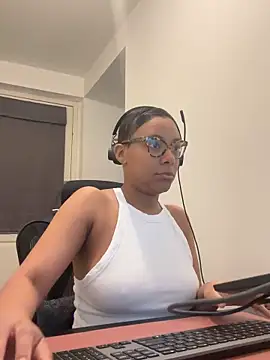 Melia Rayne online show from 17, 3, 2026