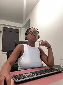 Melia Rayne online show from 21, 7, 2026
