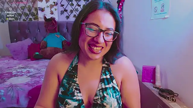 Snapshot of Anny__cute chatting on 20, 10, 2025 Anny cute online show from 20, 10, 2025