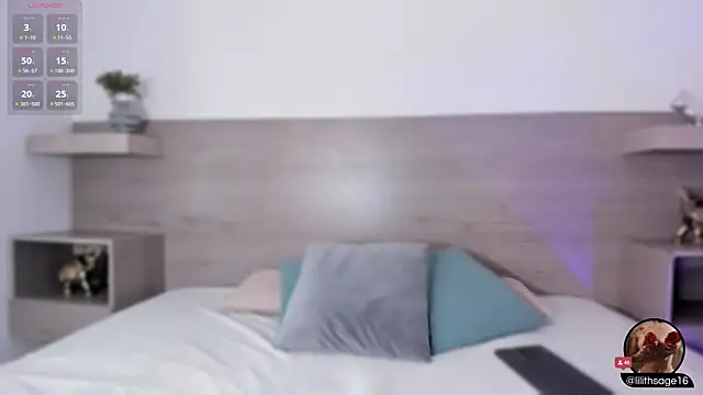 alison222  online show from 5, 3, 2025