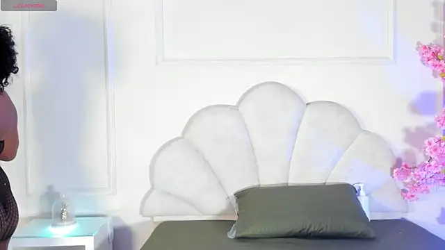 Candaceoweens online show from 19, 10, 2025