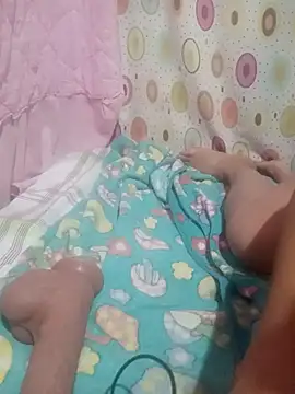 Snapshot of sarayulith chatting on 8, 10, 2025 sarayulith online show from 8, 10, 2025