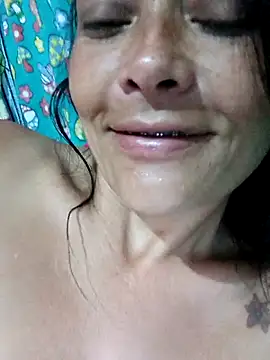 Snapshot of sarayulith chatting on 2, 7, 2026 sarayulith online show from 2, 7, 2026