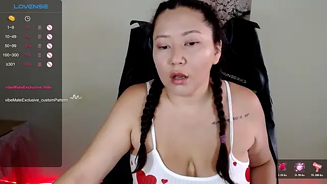 Snapshot of LisaAsianFlower chatting on 23, 6, 2026 LisaAsianFlower online show from 23, 6, 2026