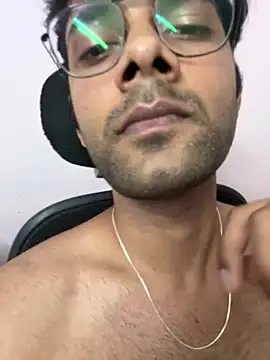 Snapshot of Aarush_1 chatting on 12, 3, 2025 Aarush 1 online show from 12, 3, 2025