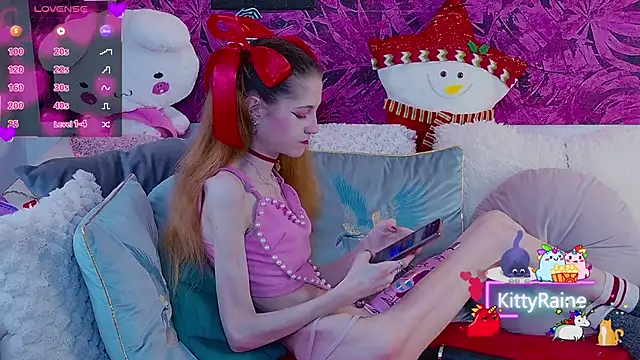 KittyRaine online show from 19, 12, 2025