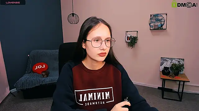 Snapshot of mona_cloud chatting on 15, 3, 2025 mona cloud online show from 15, 3, 2025