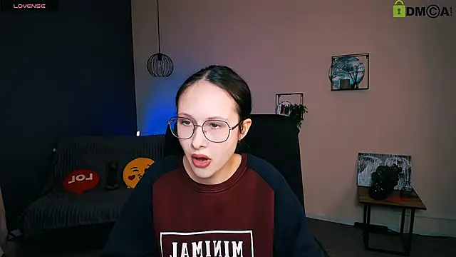 Snapshot of mona_cloud chatting on 16, 3, 2025 mona cloud online show from 16, 3, 2025