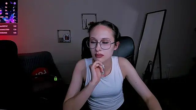 Snapshot of mona_cloud chatting on 10, 9, 2025 mona cloud online show from 10, 9, 2025