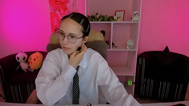 Snapshot of mona_cloud chatting on 23, 9, 2025 mona cloud online show from 23, 9, 2025