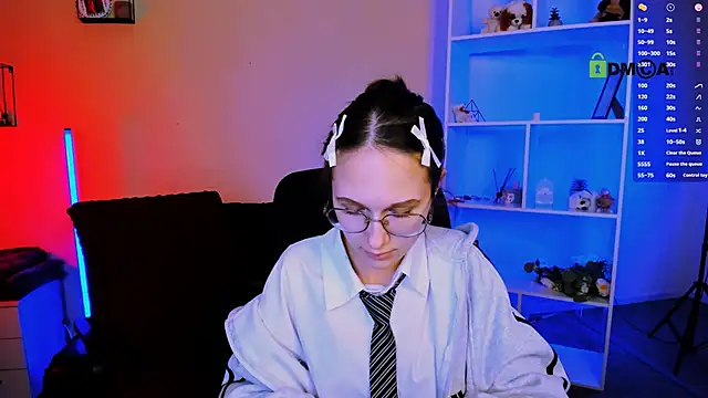 Snapshot of mona_cloud chatting on 16, 11, 2025 mona cloud online show from 16, 11, 2025