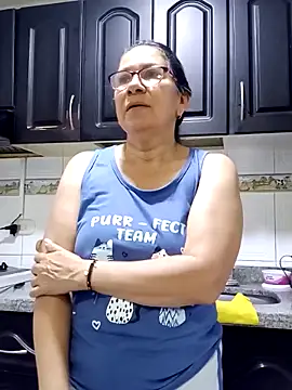 victoria wayne online show from 10, 9, 2025