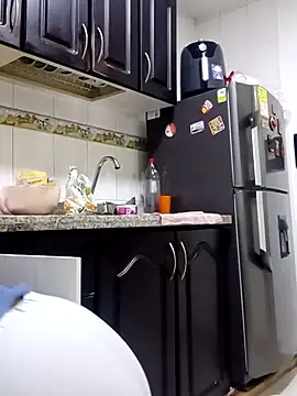 victoria wayne online show from 25, 9, 2025