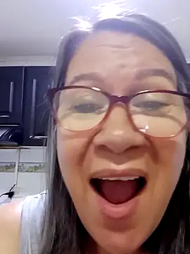 victoria wayne online show from 6, 11, 2025