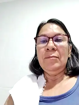 Snapshot of victoria_wayne chatting on 3, 5, 2026 victoria wayne online show from 3, 5, 2026