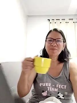 Snapshot of victoria_wayne chatting on 8, 5, 2026 victoria wayne online show from 8, 5, 2026