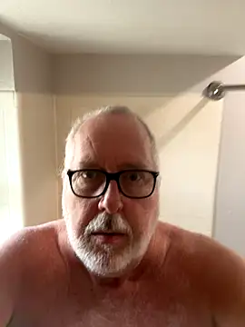 Snapshot of superbearboss chatting on 20, 11, 2025 superbearboss online show from 20, 11, 2025