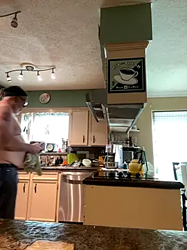 Snapshot of superbearboss chatting on 26, 11, 2025 superbearboss online show from 26, 11, 2025