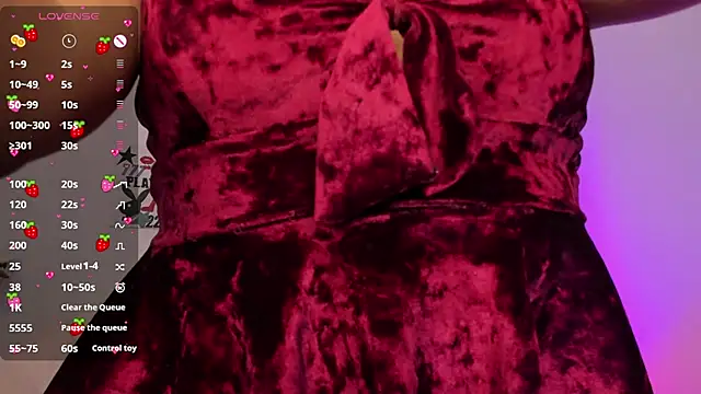 Snapshot of _Emily_Thompson_ chatting on 6, 10, 2025 Emily Thompson online show from 6, 10, 2025