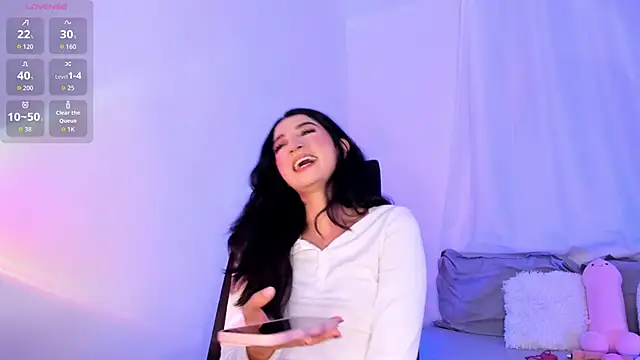 Snapshot of Hi_Soyfer chatting on 15, 12, 2025 Hi Soyfer online show from 15, 12, 2025