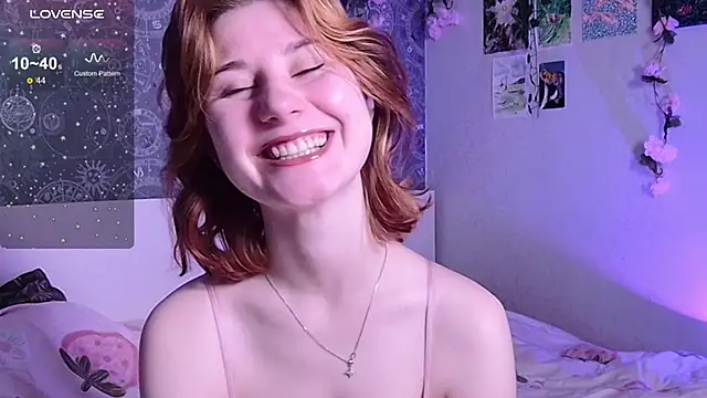 Snapshot of Cute_Cate404 chatting on 30, 11, 2025 Cute Cate404 online show from 30, 11, 2025